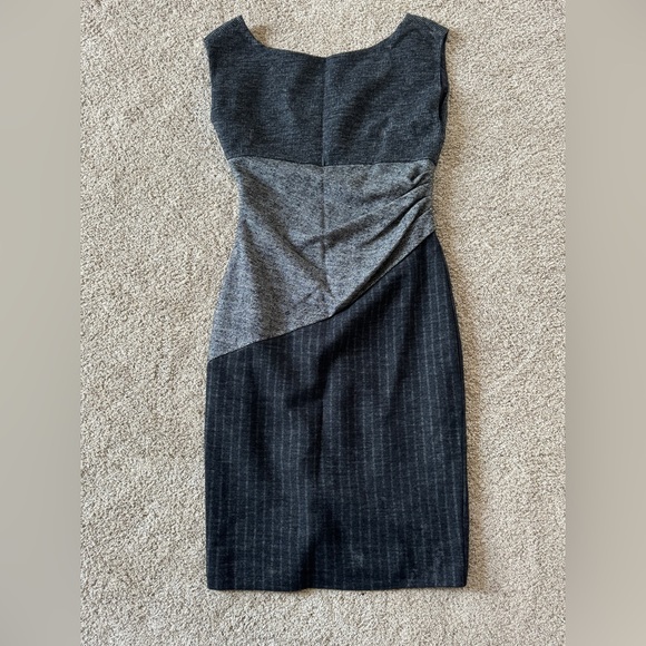 Pleated DVF dress - Picture 3 of 8